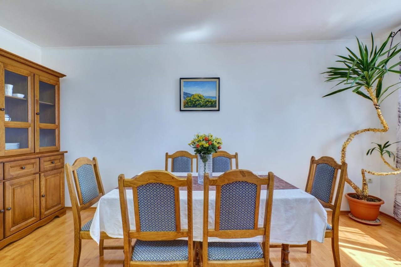 Apartment Dami Mali Lošinj Exteriör bild