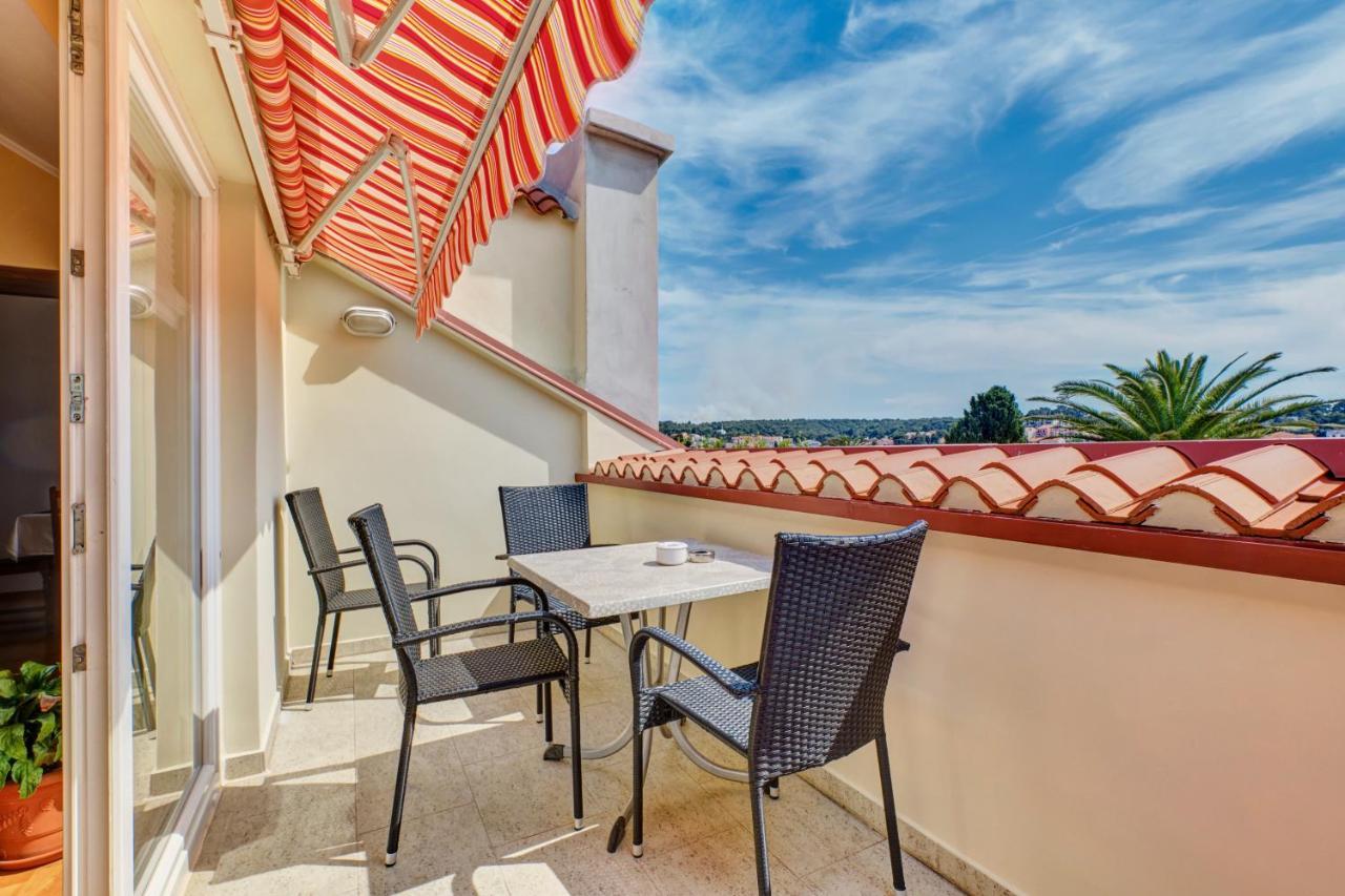 Apartment Dami Mali Lošinj Exteriör bild